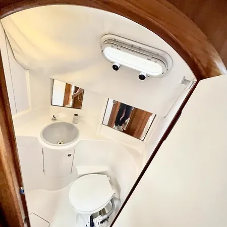 Hotel Matahari - Bateau cocooning à quai Les Sables-dʼOlonne Esterno foto