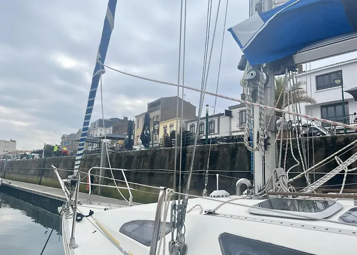 Matahari - Bateau cocooning à quai